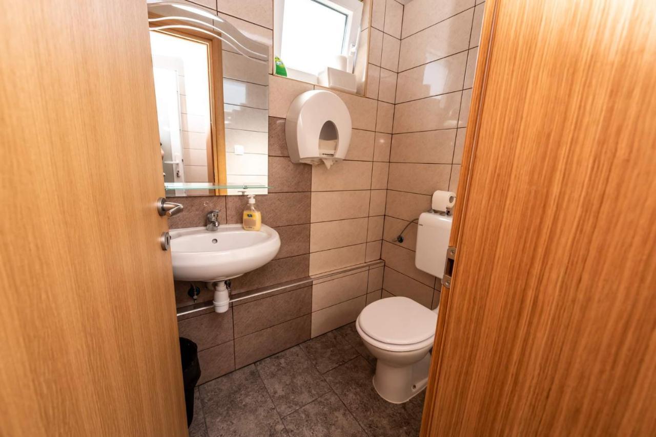 Apartment Sobe Sokac Trenkovo